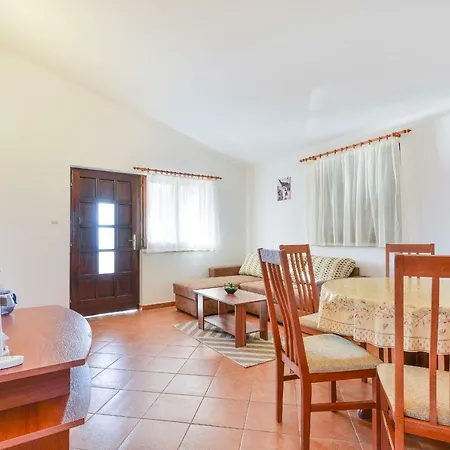 Delac Apartment